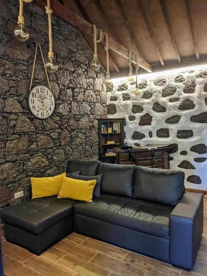 Casa Leon Daire Tejeda  0*, Tejeda (Gran Canaria)